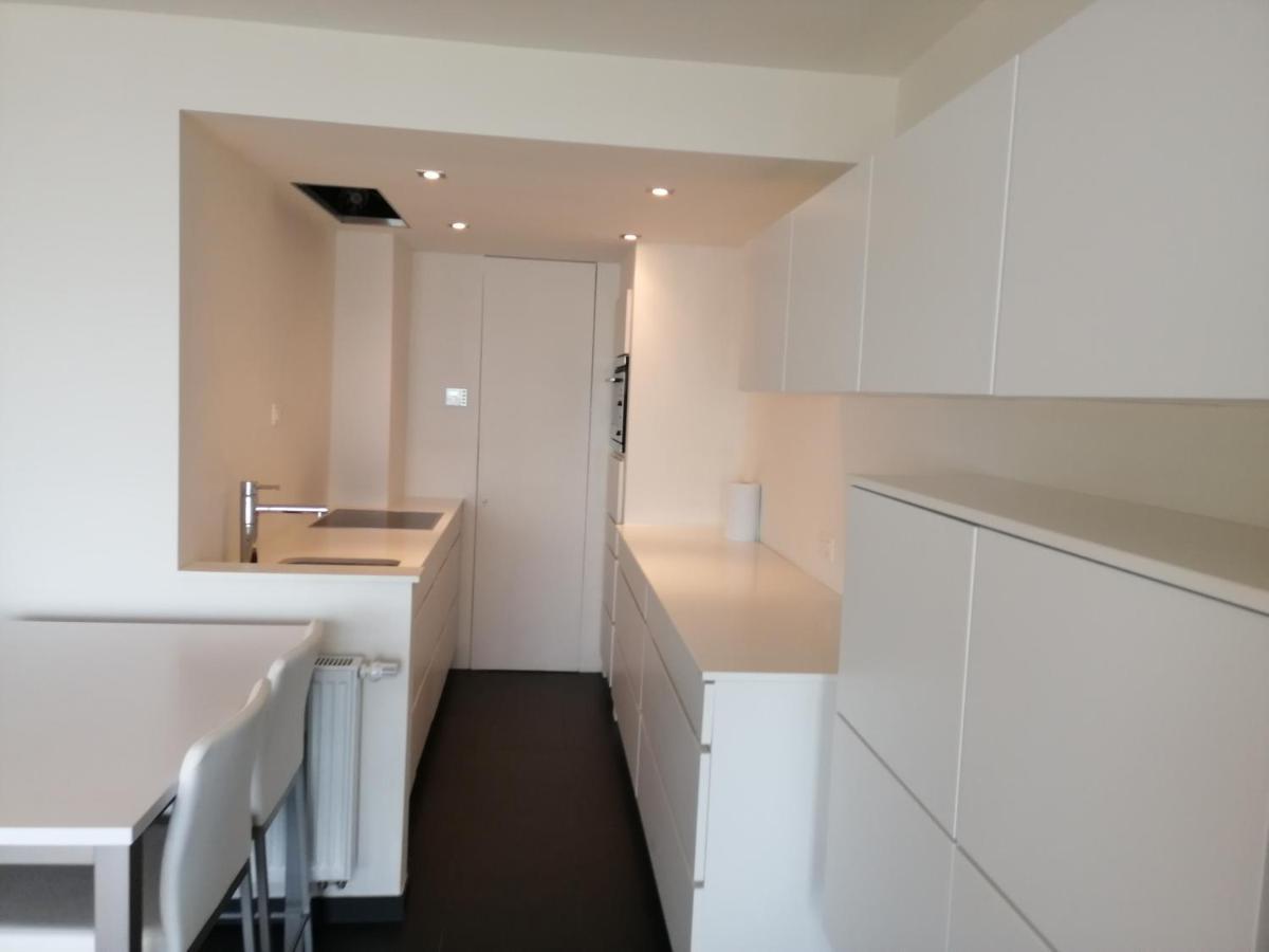 Апартаменты Marjolaine Zeezicht - Nieuwpoort-Bad Met Gratis Garagebox Экстерьер фото